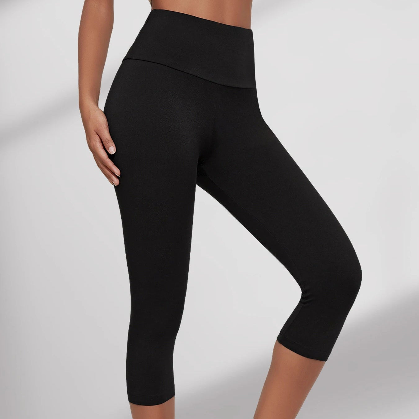 Women’s High Waisted Capri Workout Leggings